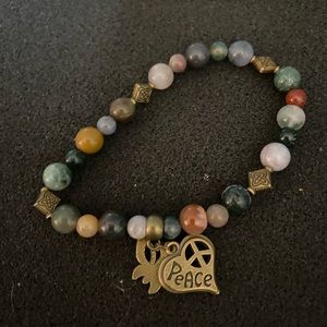 BohoHippie Friendship Bracelets, great as Christmas gifts.